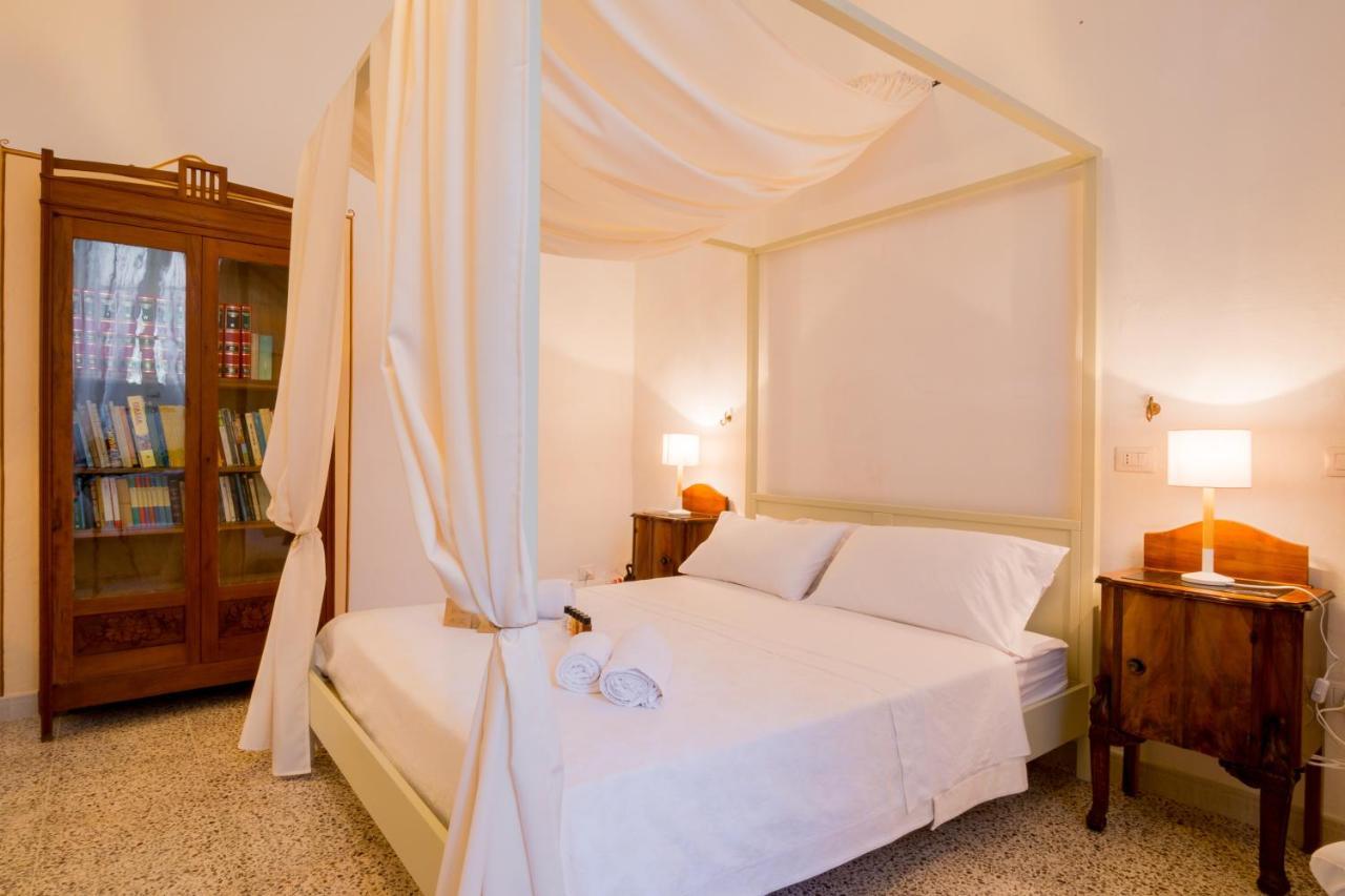 Bed and Breakfast Palazzo Ashian Acquarica del Capo Exterior foto