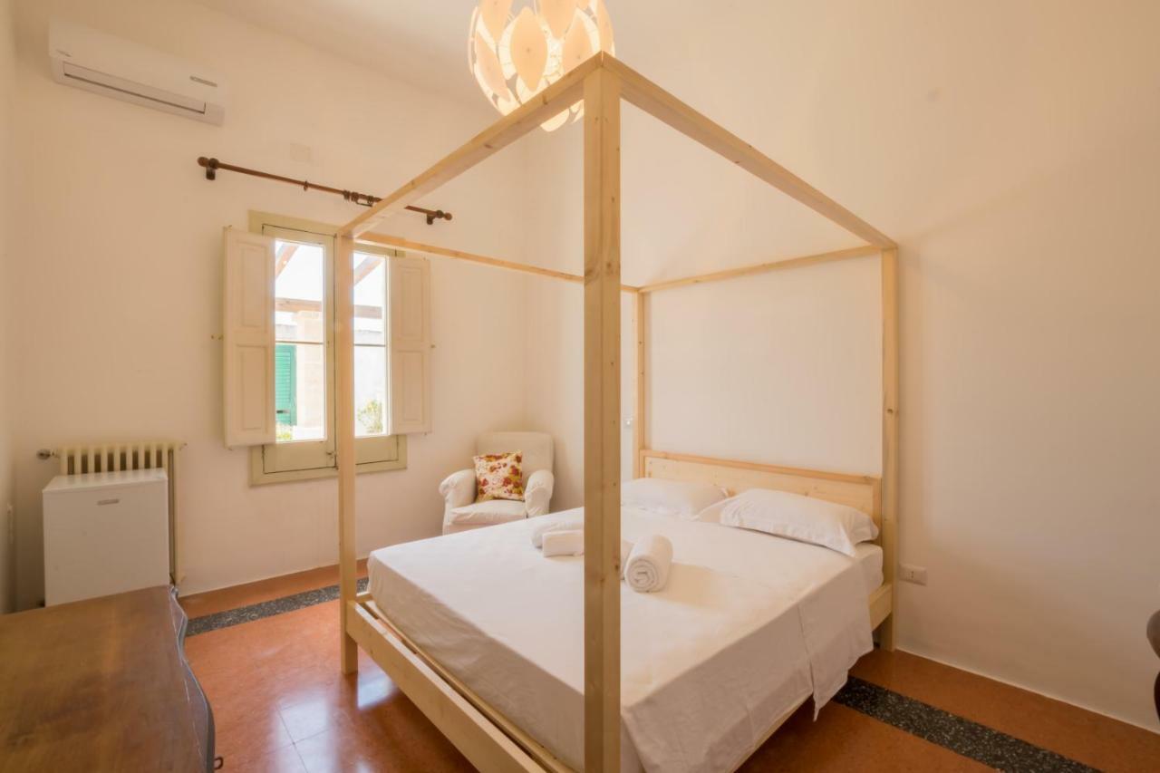 Bed and Breakfast Palazzo Ashian Acquarica del Capo Exterior foto