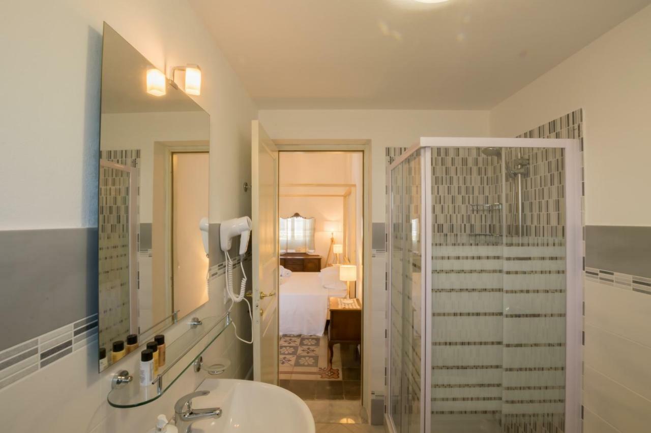 Bed and Breakfast Palazzo Ashian Acquarica del Capo Exterior foto