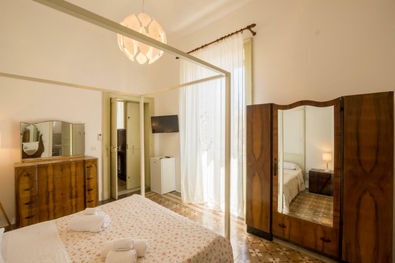 Bed and Breakfast Palazzo Ashian Acquarica del Capo Exterior foto