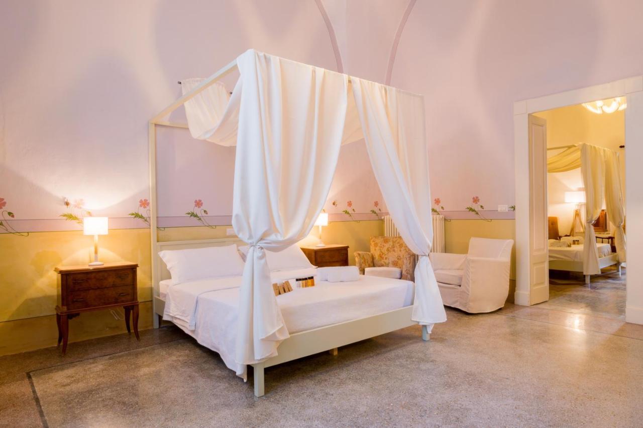 Bed and Breakfast Palazzo Ashian Acquarica del Capo Exterior foto